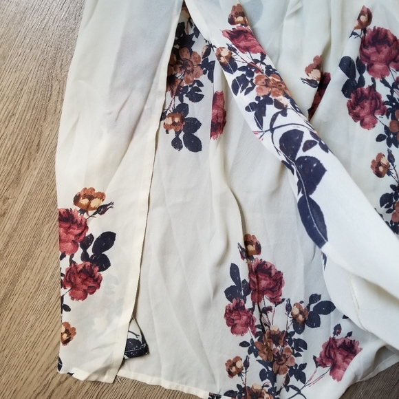 SOLD - Picture 3 of 6